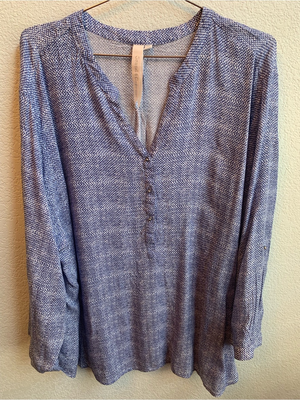 grand & greene Blue Heathered V-Neck Long Sleeve Top